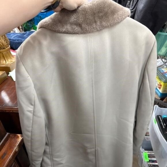 London Fog Overcoat with Fur Collar - Picture 2 of 6